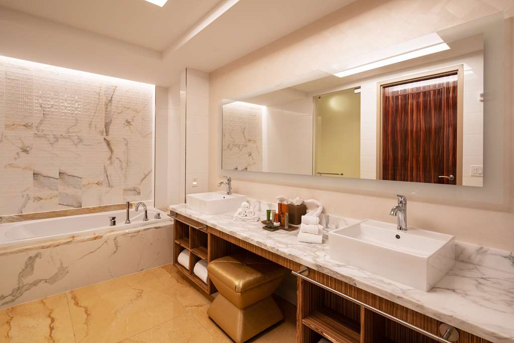 Scarlet Pearl Casino Resort - photo 24