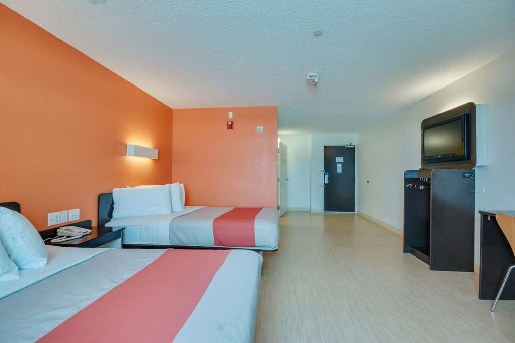 Motel 6 Biloxi MS Beach - photo 9