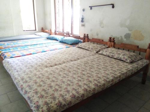 Devi Holiday Inn in Kovalam, India