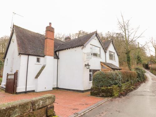 Brook House — 4-Star Luxury Hotel in Stafford, United Kingdom