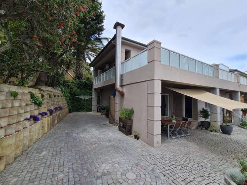 Palm Zicht MAIN 3 bedroom apartment
