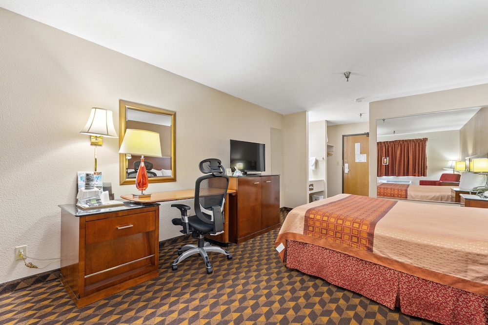 Geneva Motel Inn - photo 6