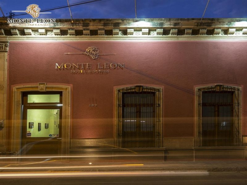 Hotel Monte Leon in Leon De Los Aldama, Mexico