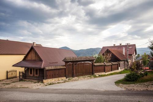 Petruškov dvor in Brezno, Slovakia