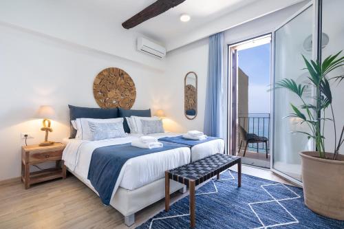 Waves Seaside Escape - carbon neutral hotel in Unknown City
