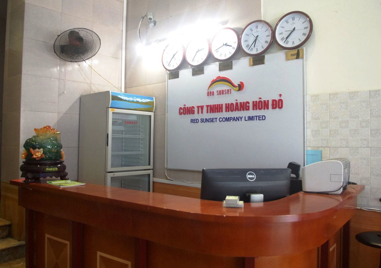 Red Sunset Hotel — hotel in Tay Ho