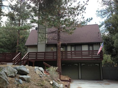 Quail Run Cabin 4 000 Sq.Ft Largest & Most Beautiful House On The Mountain — 4-Star Luxury Hotel in Pine Mountain Club, United States