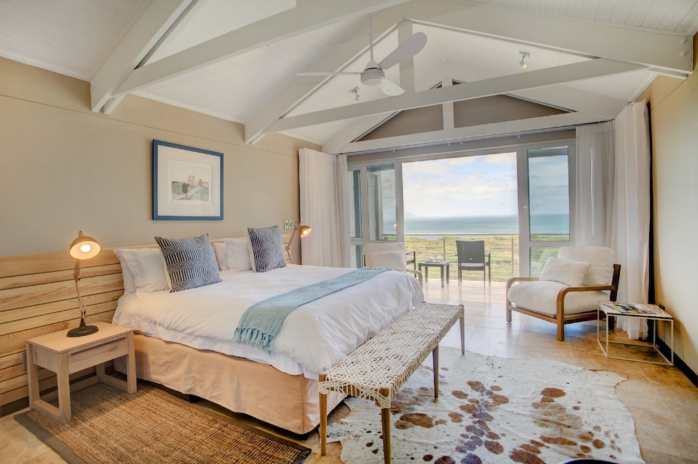 Abalone Guest Lodge — 4-Star Luxury Hotel in Hermanus, South Africa