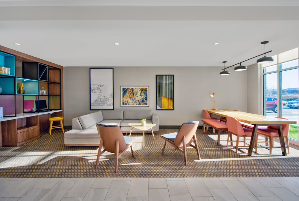 Holiday Inn Erie by IHG - photo 51