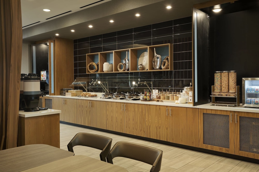 SpringHill Suites by Marriott Las Vegas Airport - photo 29