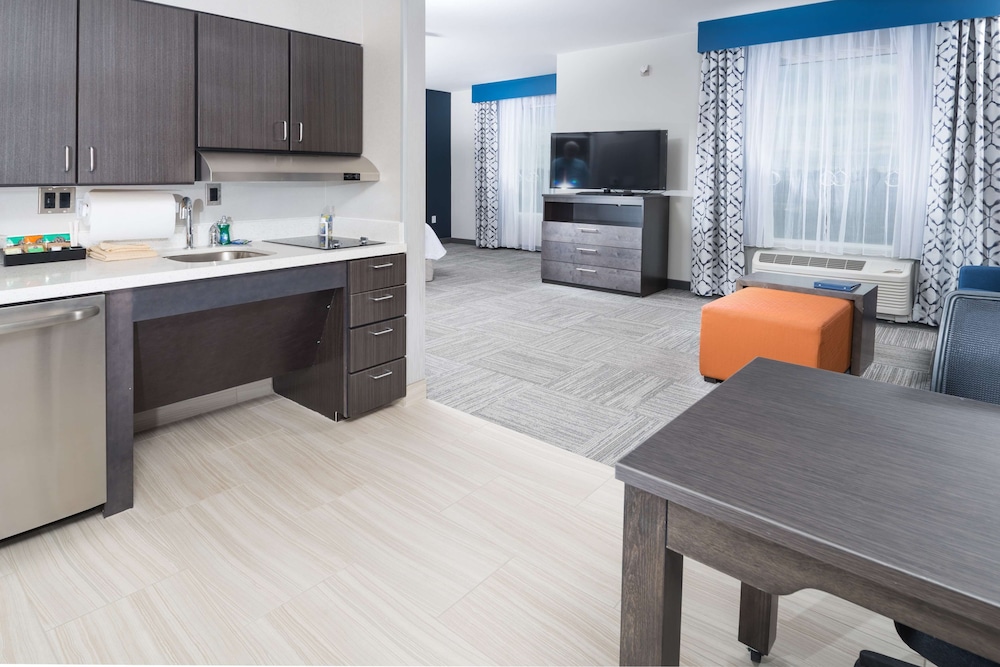 Homewood Suites by Hilton Tulsa Catoosa - photo 9