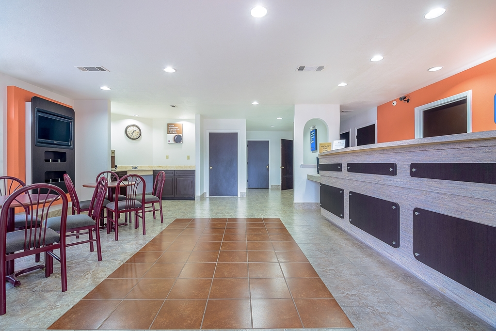 Motel 6 Canton TX - photo 29