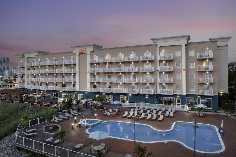Hampton Inn & Suites Ocean City Bayfront Convention Center - carbon neutral hotel in Ocean City