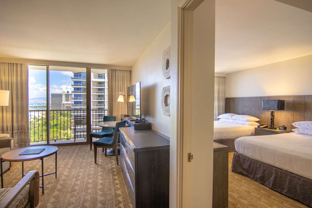 Embassy Suites by Hilton Waikiki Beach Walk - photo 45