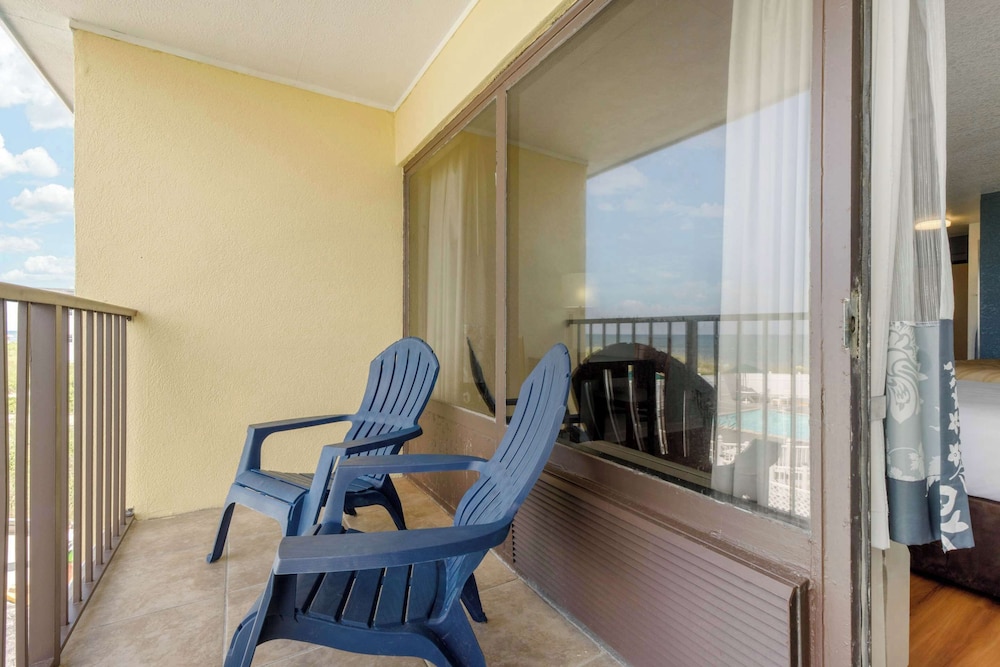 Quality Inn Carolina Oceanfront - photo 26