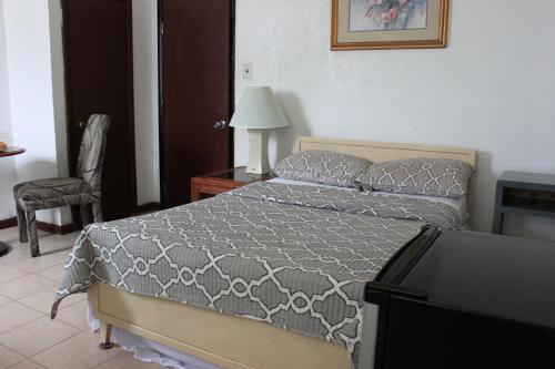 The Beach Hotel - photo 10