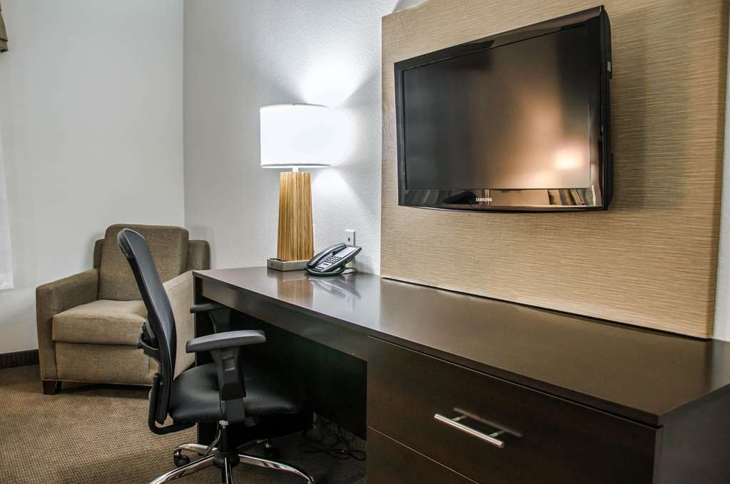 Sleep Inn & Suites Center - photo 15