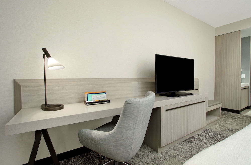 Hilton Garden Inn Columbus University Area - photo 14