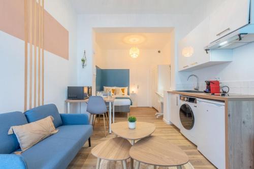 Studio Near Tram & Parc Barbieux Chr Parking — hotel in Roubaix