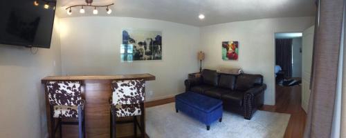 The Crest Motel in Colorful Colorado - photo 40
