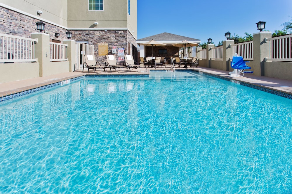 Candlewood Suites Corpus Christi Naval Base Area by IHG - photo 12