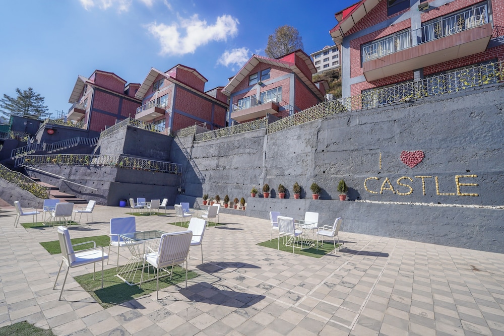 The Castle Resort Fagu — Theog