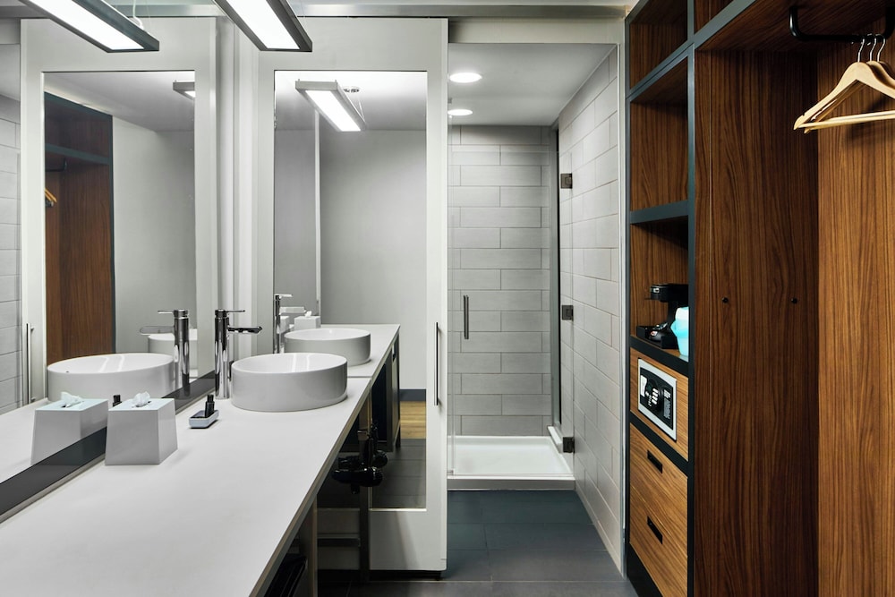 Aloft Raleigh - photo 44