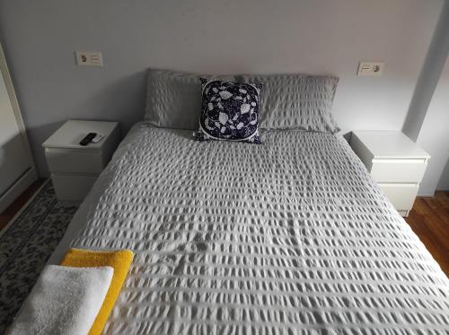 Dormitorio Bego - carbon neutral hotel in Santurtzi