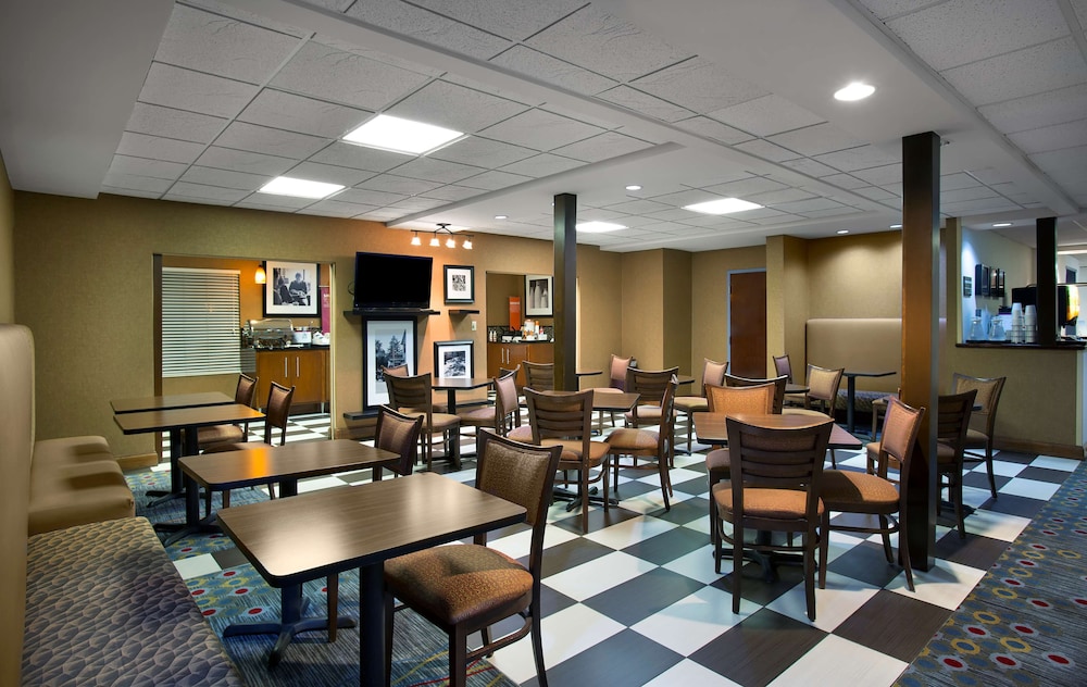 Hampton Inn Helen - photo 30