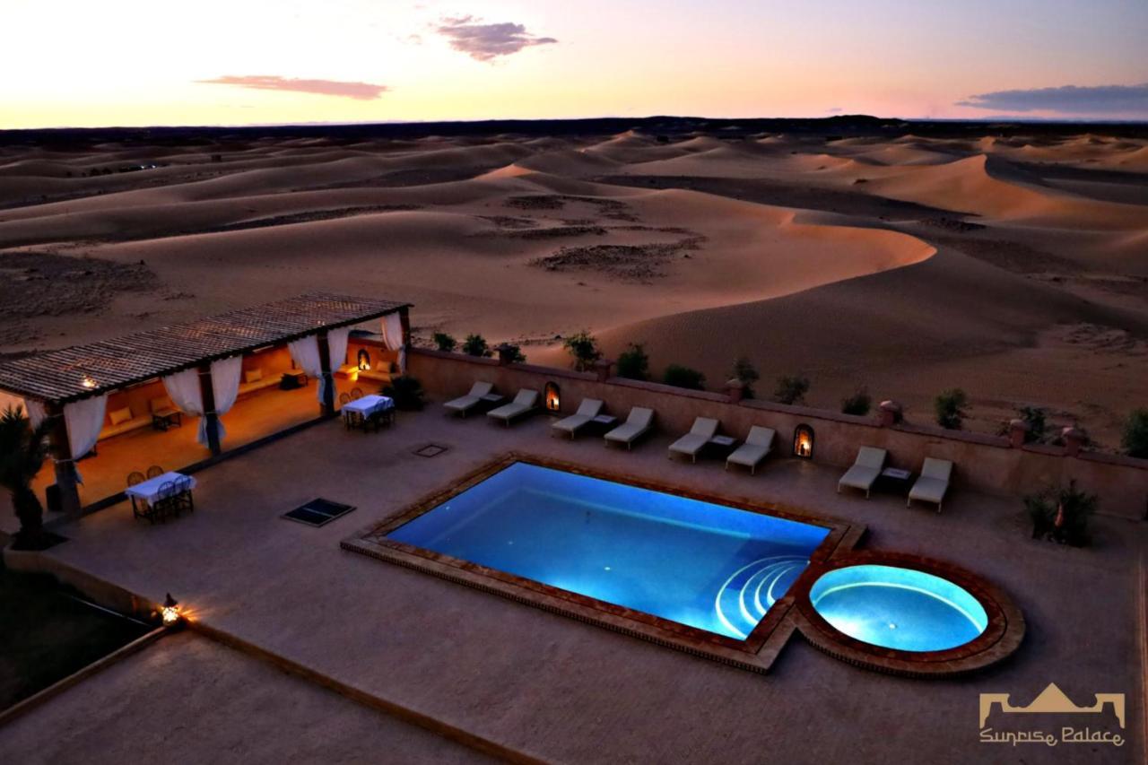 Sunrise Palace - carbon neutral hotel in Recani
