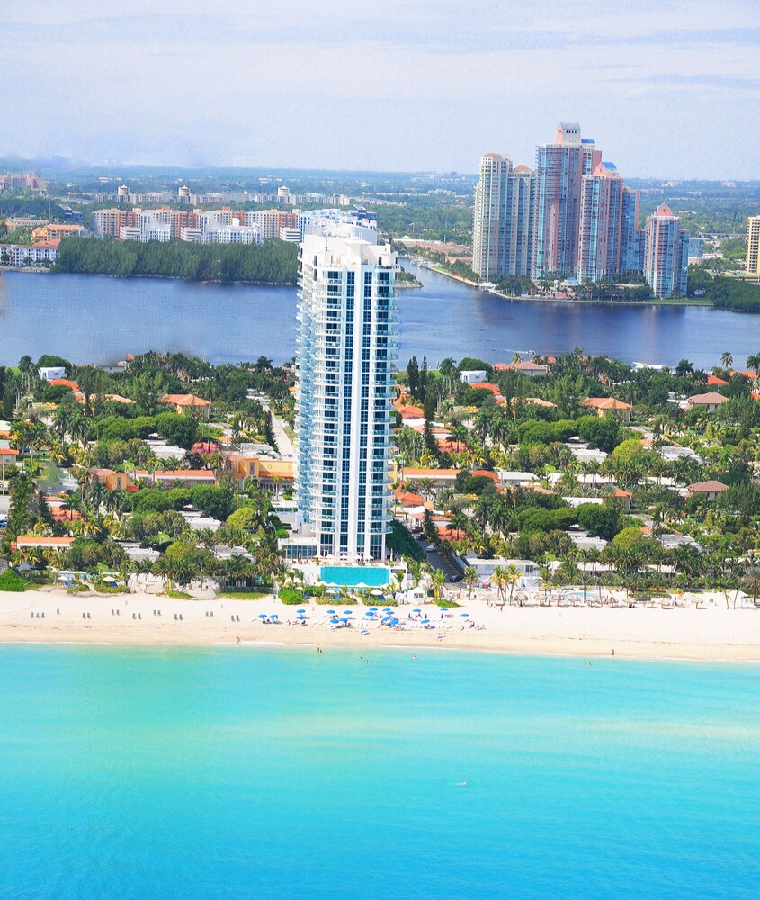 Marenas Beach Resort - photo 49