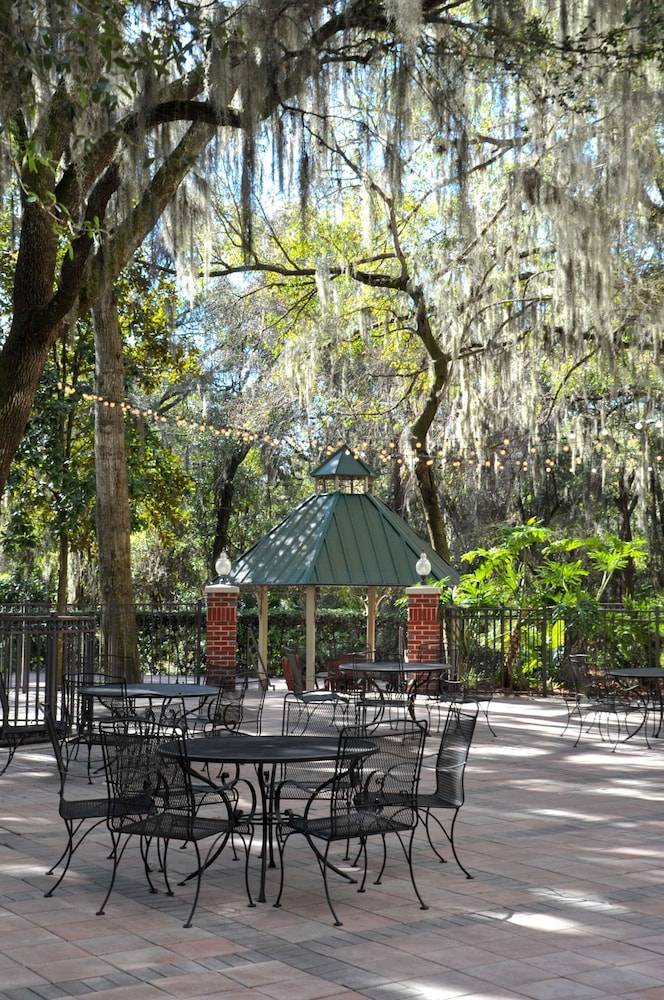 Hilton Garden Inn Tampa East Brandon - photo 2