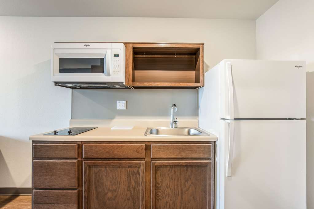WoodSpring Suites Chicago Midway - photo 15