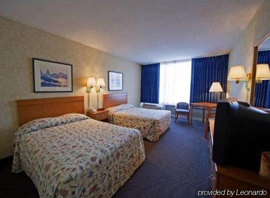 Amsterdam Inn - photo 7