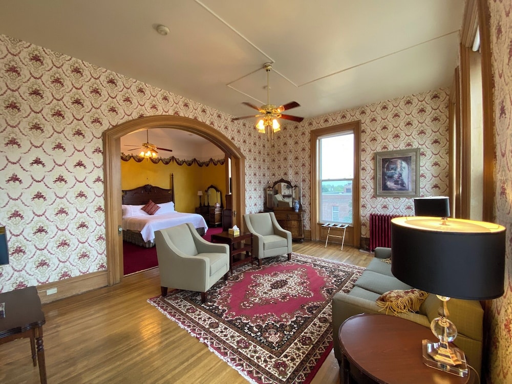 Decker Hotel - photo 39