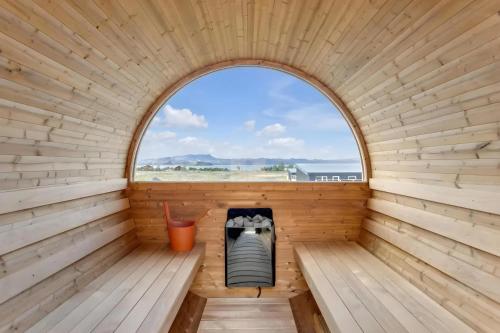 Þingvallavatn Hot Tub Sauna 2024 Built Cabin