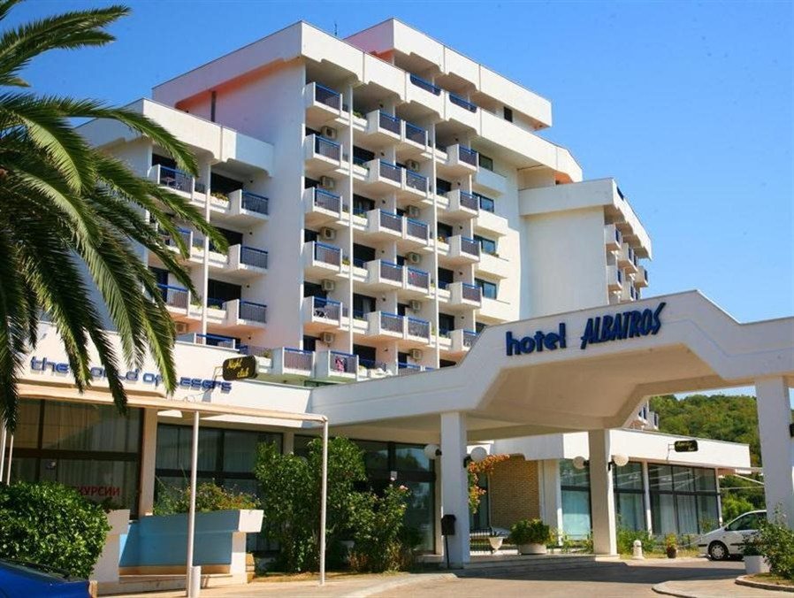 Albatros - carbon neutral hotel in Ulcinj
