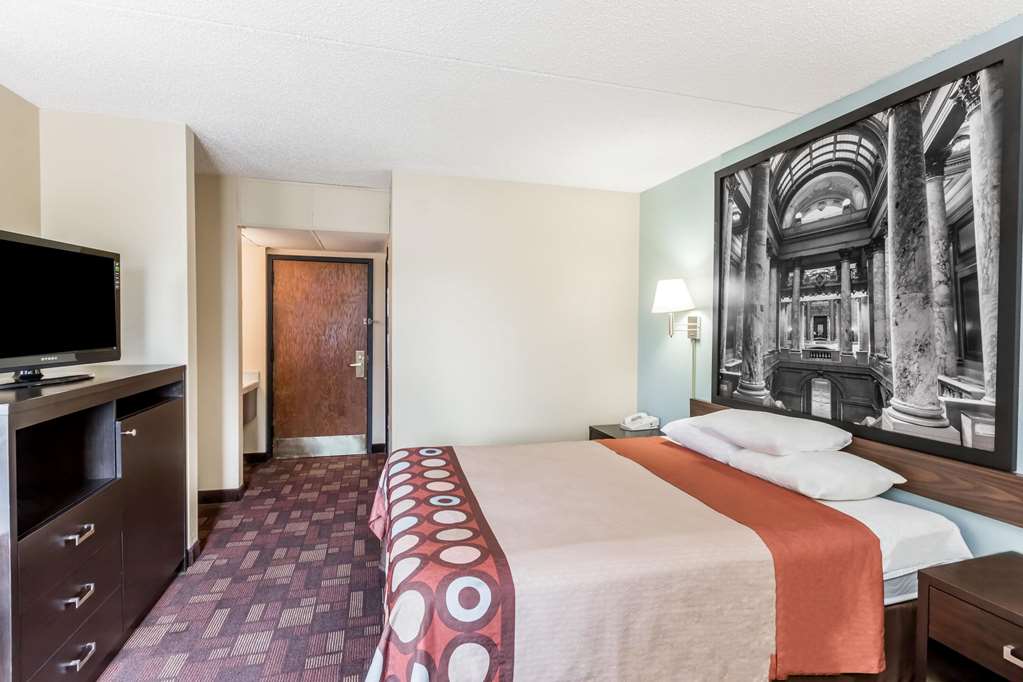 Super 8 by Wyndham Luverne - photo 10