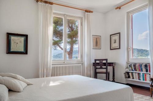 Il Grifo Cozy house wonderful view — 4-Star Luxury Hotel in Portoferraio, Italy
