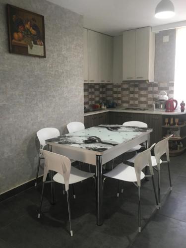 Apartment Jorjo Mestia