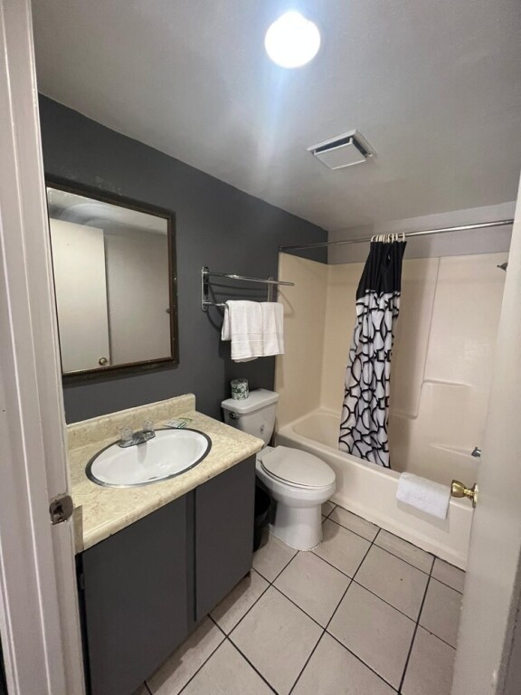 Goldstar Inn - photo 7