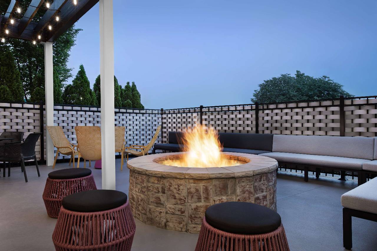 Home2 Suites by Hilton Clarksville Ft. Campbell - photo 4