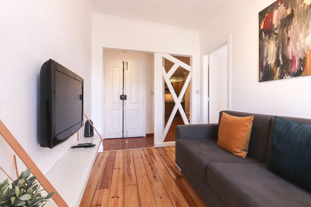 Typical Mouraria by Homing — 4-Star Luxury Hotel in Lisbon, Portugal