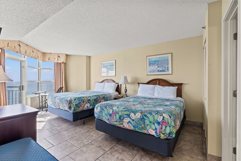 Units at Carolinian Beach Resort by Elliott Beach Rentals - photo 8