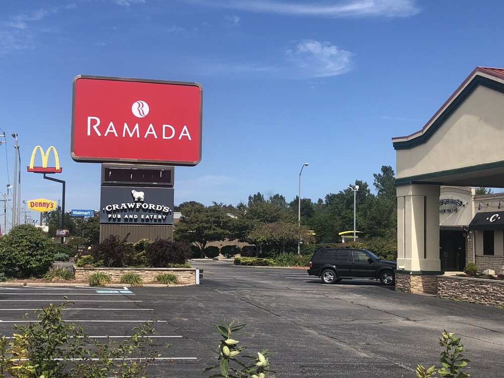 Ramada by Wyndham Michigan City - photo 25