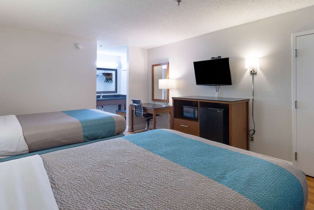 Motel 6 Albany GA - photo 19