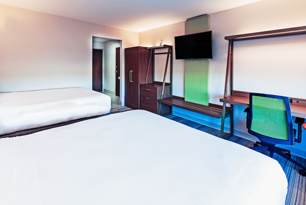 Holiday Inn Express & Suites Tulsa West Sand Springs an IHG Hotel - photo 4