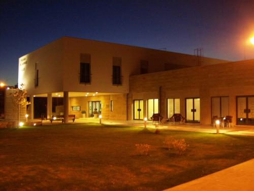 HI Alijo Pousada de Juventude Hostel - carbon neutral hotel in Alijo