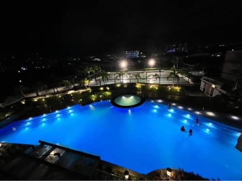 Circuloverde Pool Netflix Pet Friendly Freeparking in Pasig City, Philippines