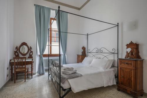 Apartment in Florence's Heart: Via delle Seggiole — 4-Star Luxury Hotel in Florence, Italy